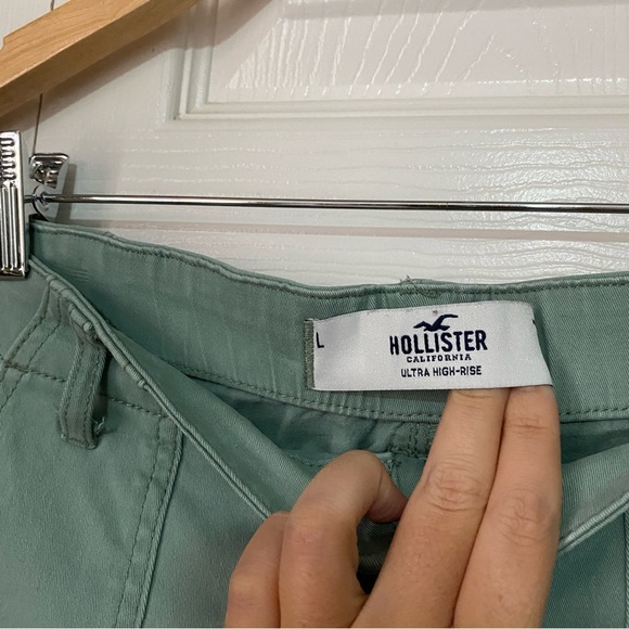 SOLD ON INSTA - Picture 3 of 3